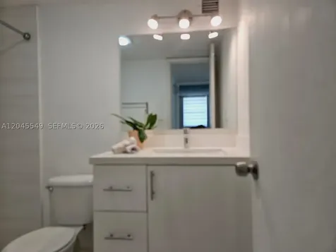 4550 NW 9th Street Miami FL 33126