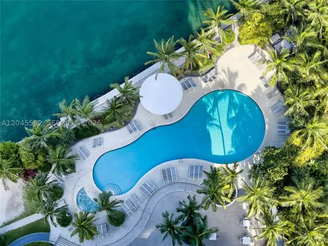 1330 West Avenue Miami Beach FL 33139