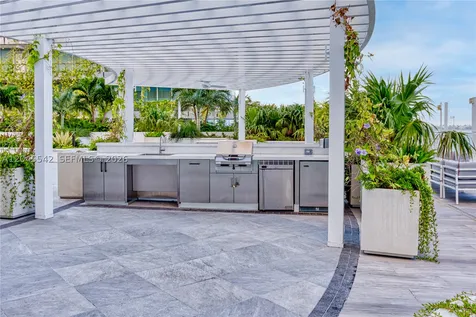 1330 West Avenue Miami Beach FL 33139