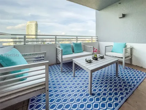1330 West Avenue Miami Beach FL 33139