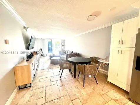 689 NE 6th Court Boynton Beach FL 33435