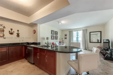 7285 SW 90th Street Miami FL 33156