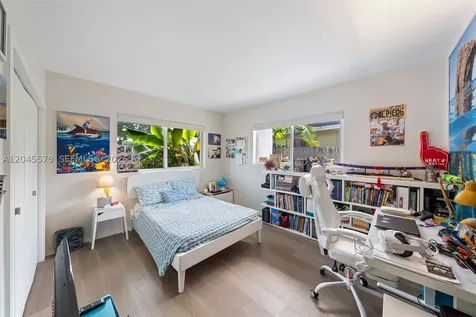 12944 Banyan Road North Miami FL 33181