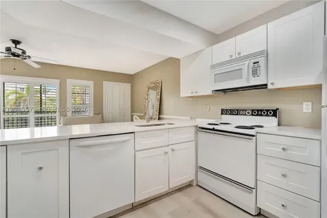 1605 S Us Highway 1 Jupiter FL 33477