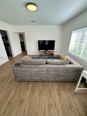 1215 NE 109th Street Miami FL 33161