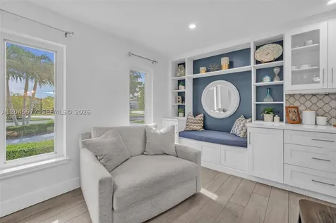 1807 SW 102nd Place Miami FL 33165