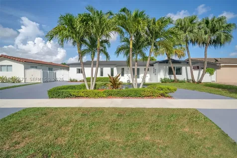 1807 SW 102nd Place Miami FL 33165