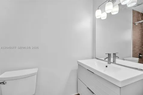 1807 SW 102nd Place Miami FL 33165