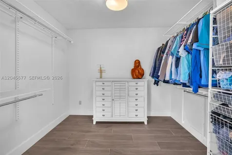 1807 SW 102nd Place Miami FL 33165