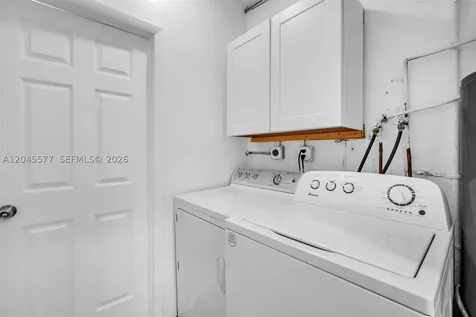 1807 SW 102nd Place Miami FL 33165