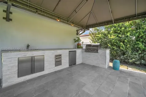 1807 SW 102nd Place Miami FL 33165