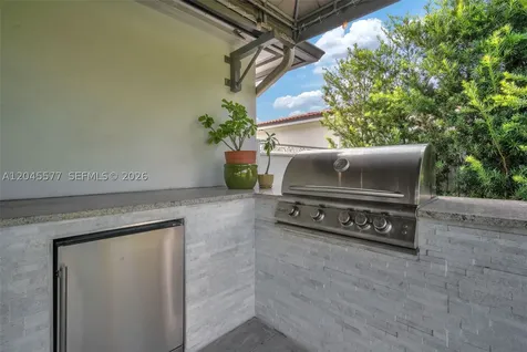 1807 SW 102nd Place Miami FL 33165
