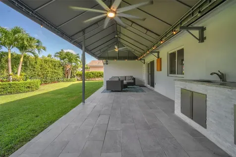 1807 SW 102nd Place Miami FL 33165