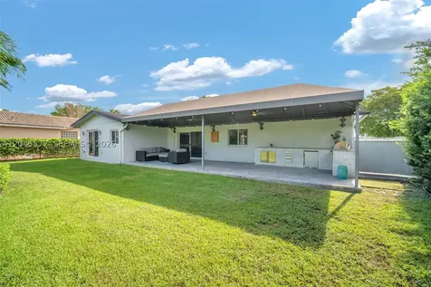 1807 SW 102nd Place Miami FL 33165