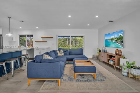 1807 SW 102nd Place Miami FL 33165