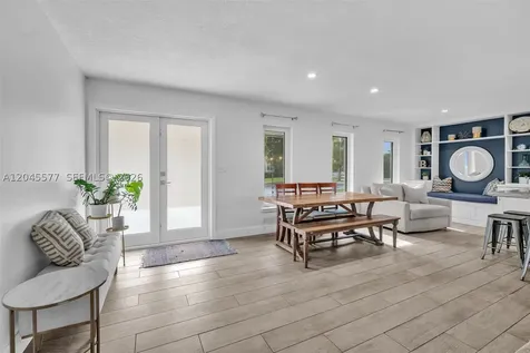 1807 SW 102nd Place Miami FL 33165