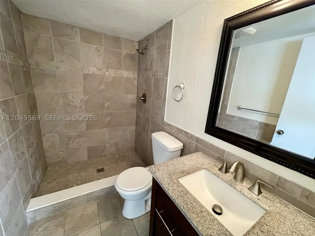 2642 Riverside Drive Coral Springs FL 33065