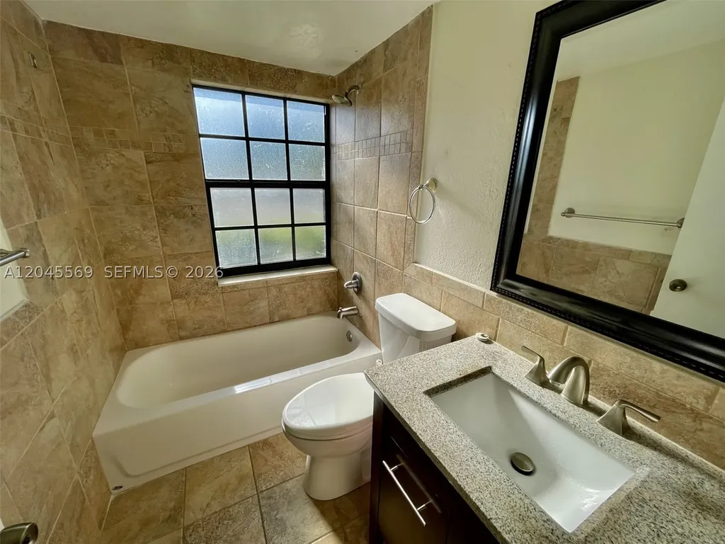 2642 Riverside Drive Coral Springs FL 33065