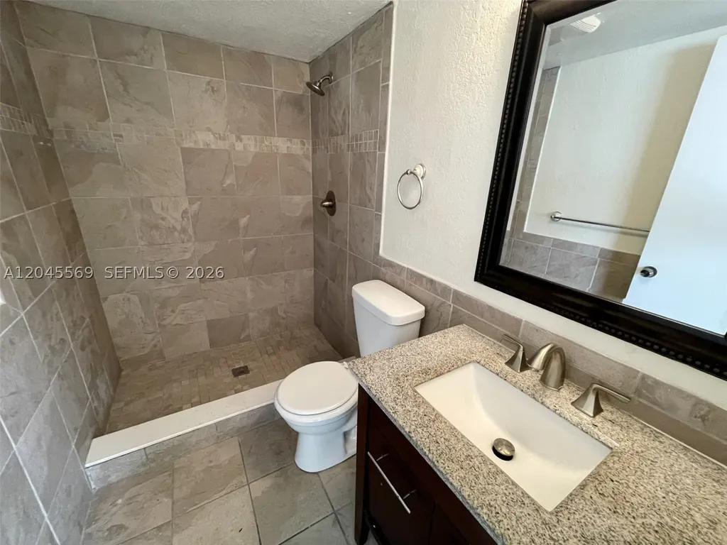 2642 Riverside Drive Coral Springs FL 33065