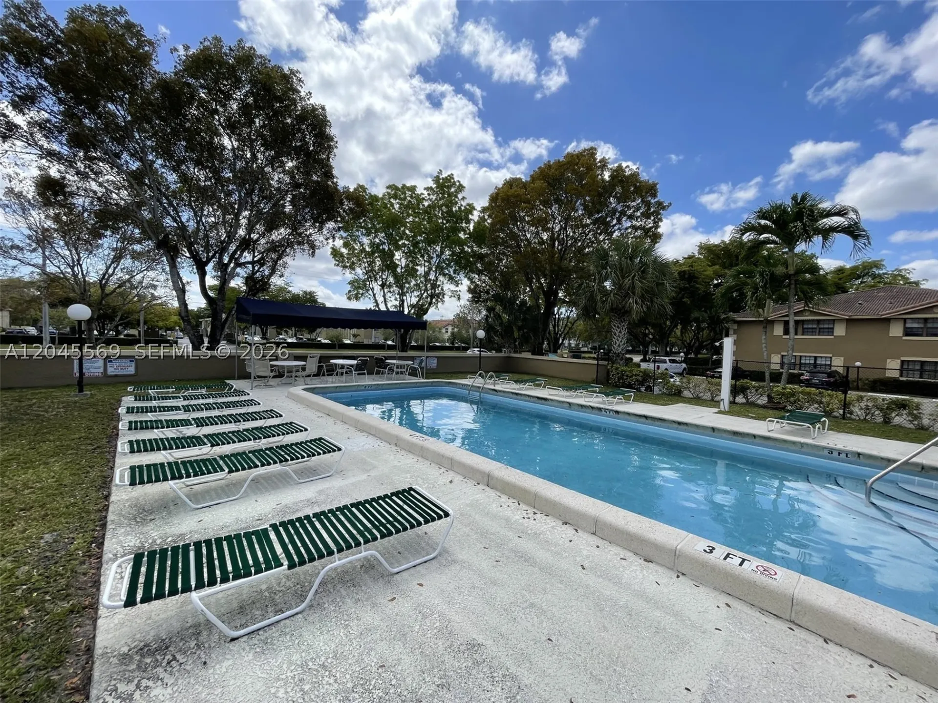 2642 Riverside Drive Coral Springs FL 33065
