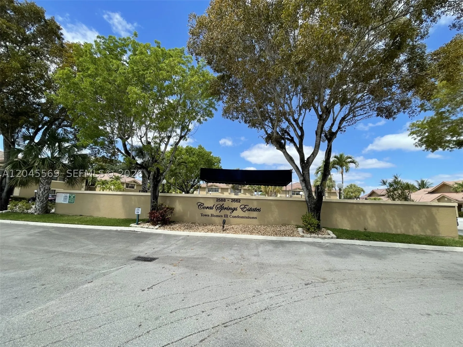 2642 Riverside Drive Coral Springs FL 33065