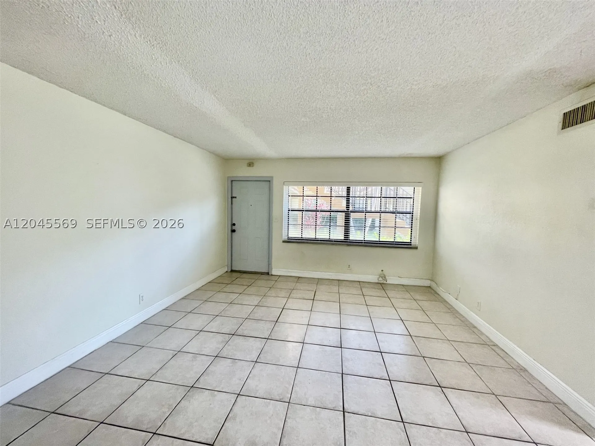 2642 Riverside Drive Coral Springs FL 33065