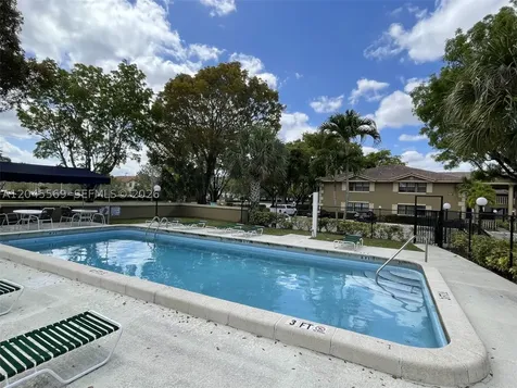 2642 Riverside Drive Coral Springs FL 33065