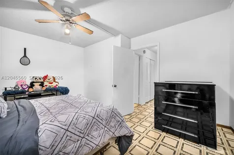 6600 W 2nd Court Hialeah FL 33012