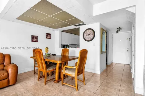 6600 W 2nd Court Hialeah FL 33012