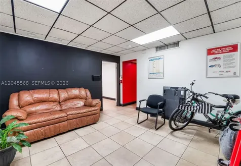 5571 NW 84th Avenue Doral FL 33166
