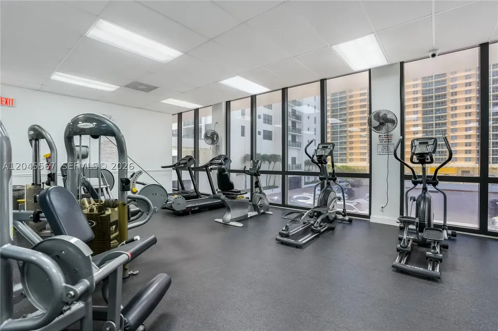 2301 S Ocean Drive Hollywood FL 33019