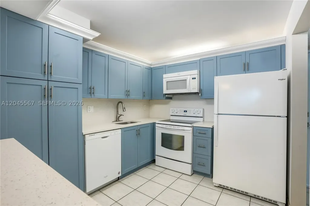 2301 S Ocean Drive Hollywood FL 33019