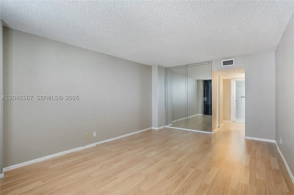 2301 S Ocean Drive Hollywood FL 33019