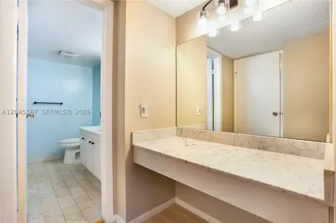 2301 S Ocean Drive Hollywood FL 33019