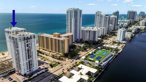 2301 S Ocean Drive Hollywood FL 33019