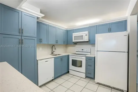 2301 S Ocean Drive Hollywood FL 33019