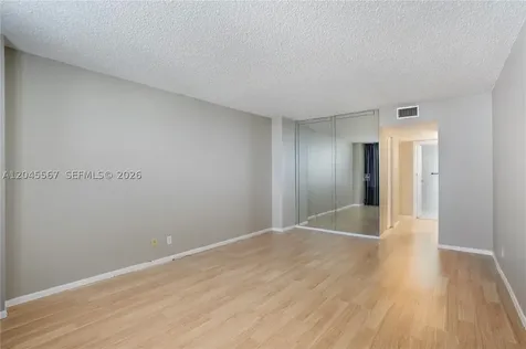 2301 S Ocean Drive Hollywood FL 33019