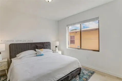 1553 SW 7th Street Miami FL 33135