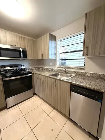 2111 NW 55th Avenue Lauderhill FL 33313