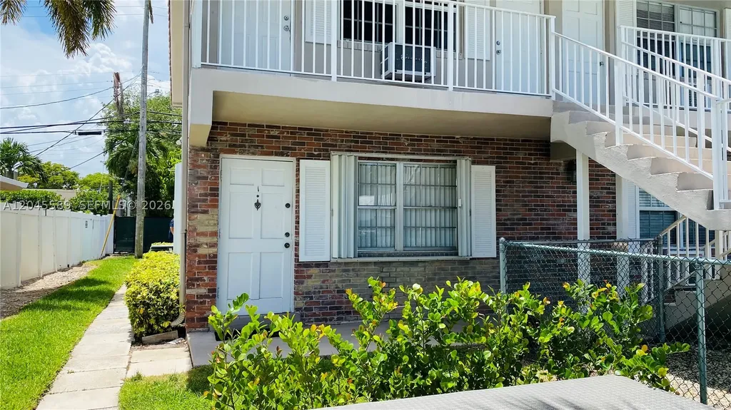 2665 Middle River Drive Fort Lauderdale FL 33306
