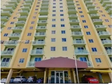 3500 Coral Way Miami FL 33145