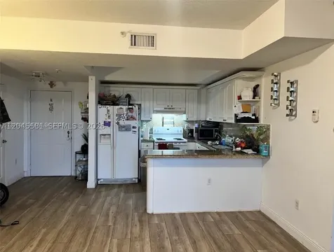 3500 Coral Way Miami FL 33145