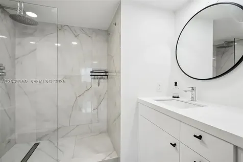 19701 E Country Club Drive Aventura FL 33180