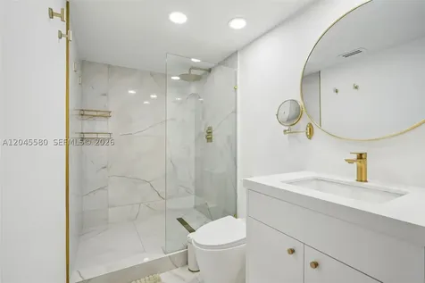 19701 E Country Club Drive Aventura FL 33180