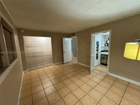 10865 SW 112th Avenue Miami FL 33176