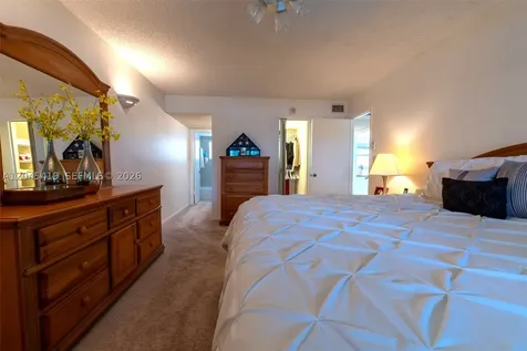 8814 W Mcnab Road Tamarac FL 33321