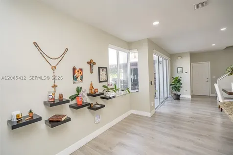 Pembroke Pines FL 33028