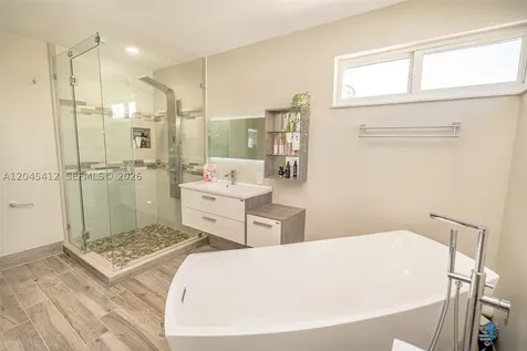 Pembroke Pines FL 33028