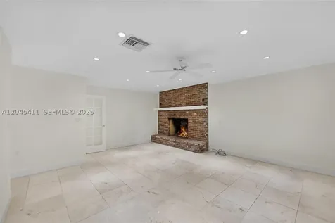 1246 Algardi Avenue Coral Gables FL 33146