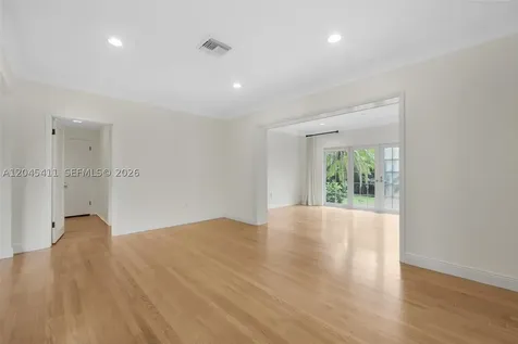 1246 Algardi Avenue Coral Gables FL 33146